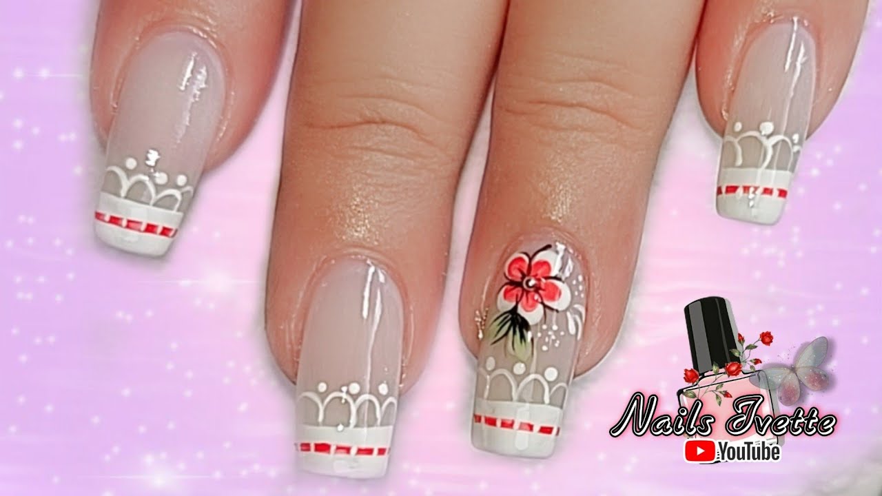 Decoración de uñas french blanco / Uñas decoradas blanco novia / Diseño de uñas flor sencilla