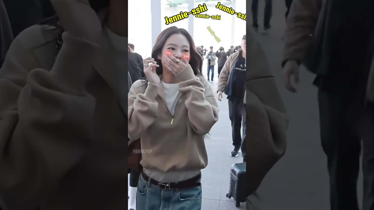 Reporters were shouting Jennie&rsquo;s name loudly to get her attention!! 😱😱 #blackpink #jennie