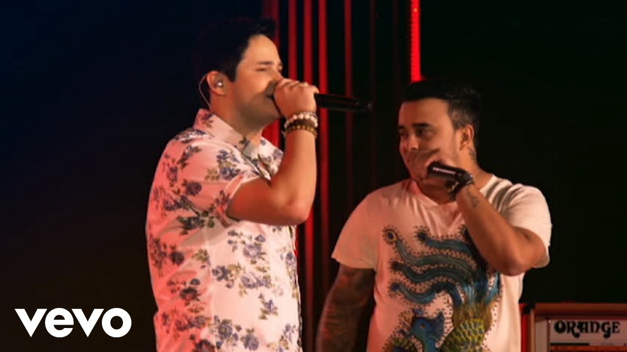 Matheus & Kauan - O Nosso Santo Bateu (Ao Vivo)