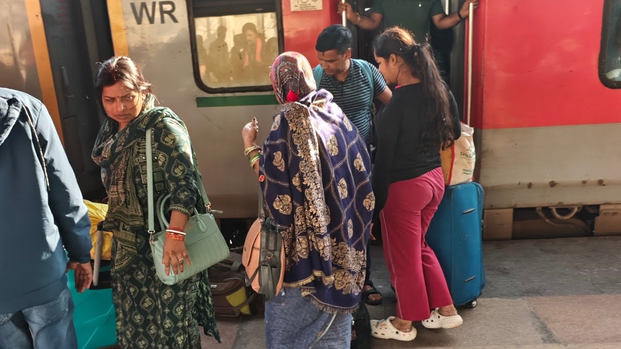 19484 Ahmedabad Express | Saharsa to Ahmedabad Full Journey | Indian Railways Long Route Train 