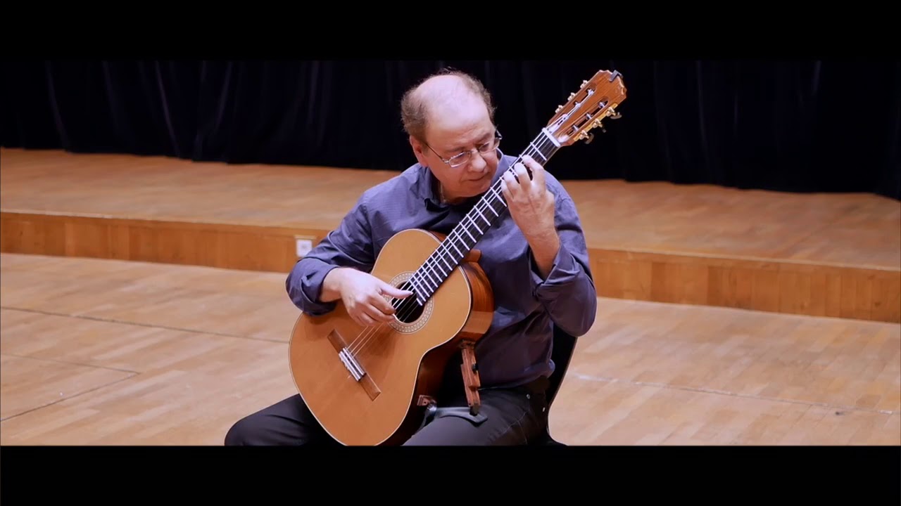 Suite for Lautenwerk BWV 996 -1 - Gérard Abiton, guitar