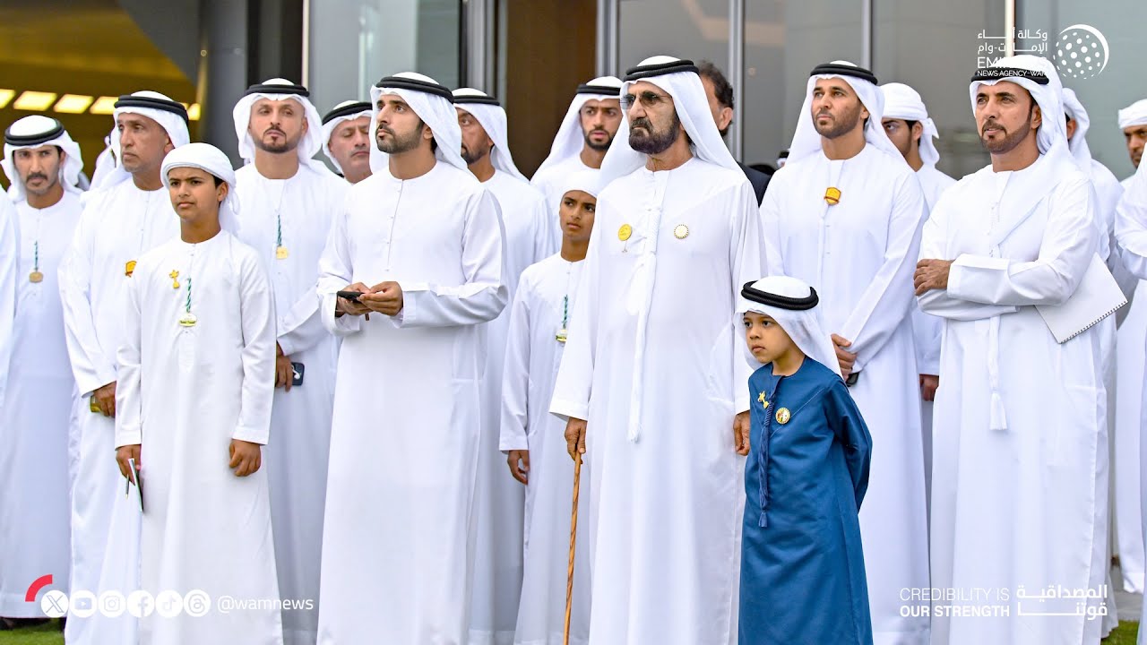محمد بن راشد يشهد أمسية 