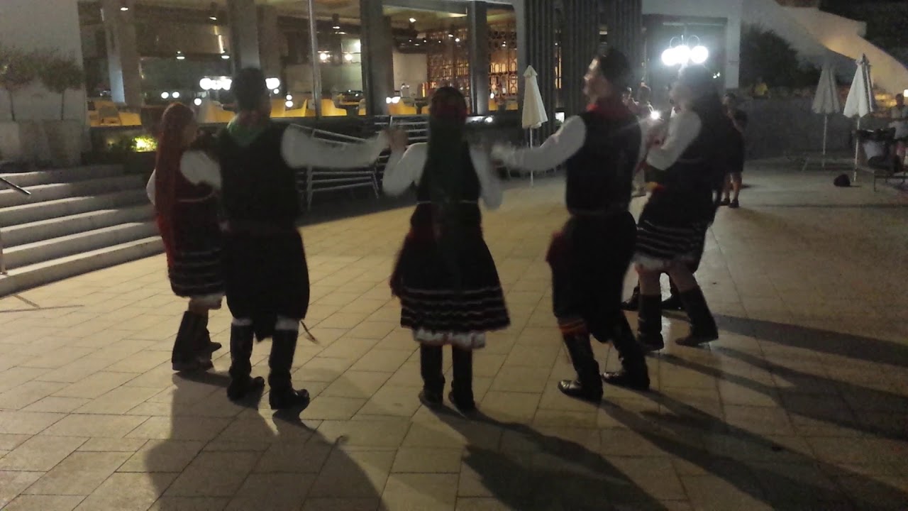 Rhodes (Greece): traditional music and dance