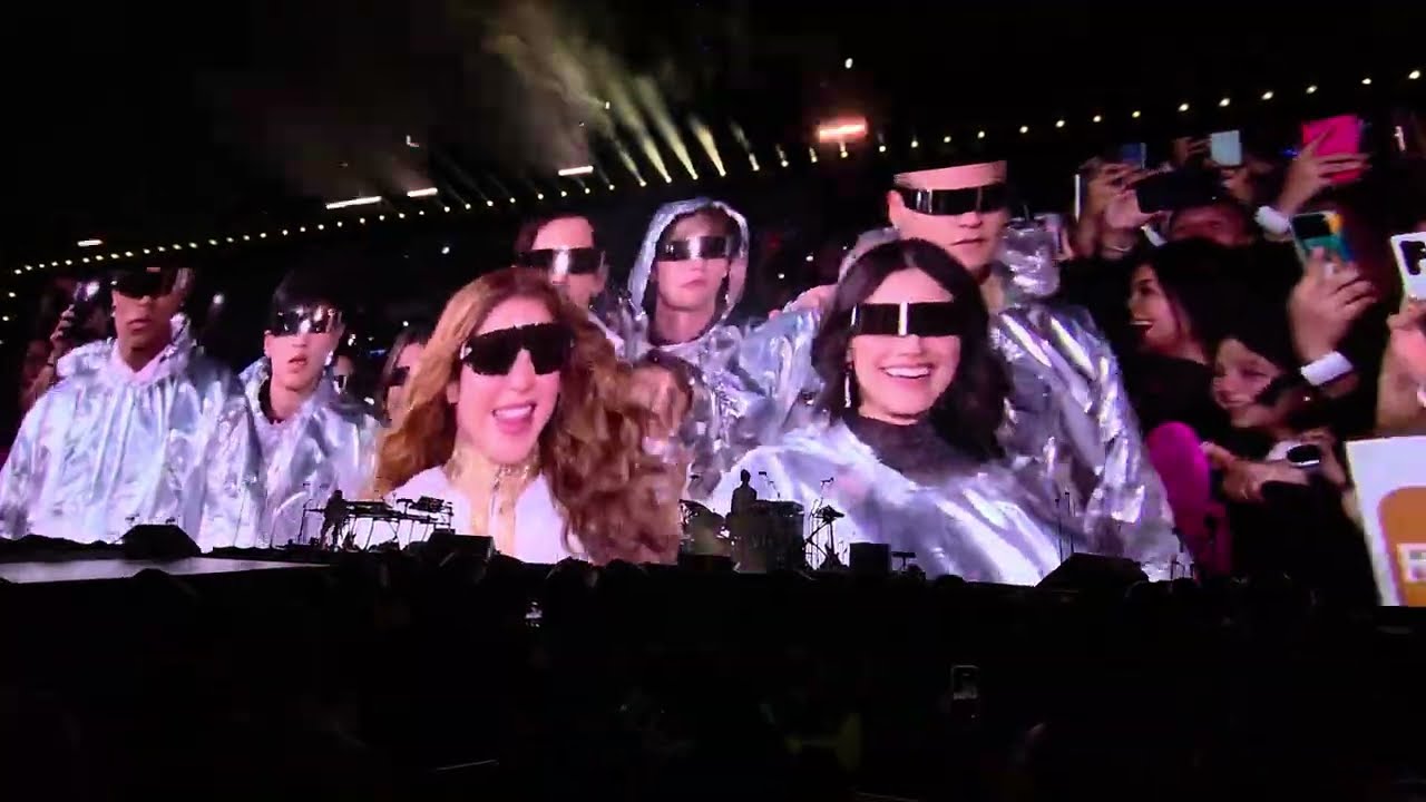 Shakira - La Fuerte y Girl Like Me Tour Las Mujeres Ya No Lloran en la CDMX 2026