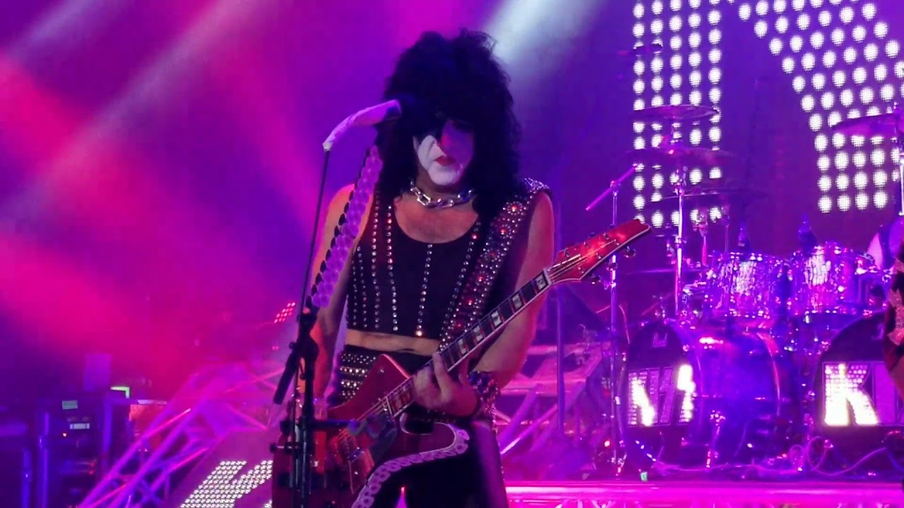 KISS KRUISE VII Show 1 - Tomorrow & Tonight