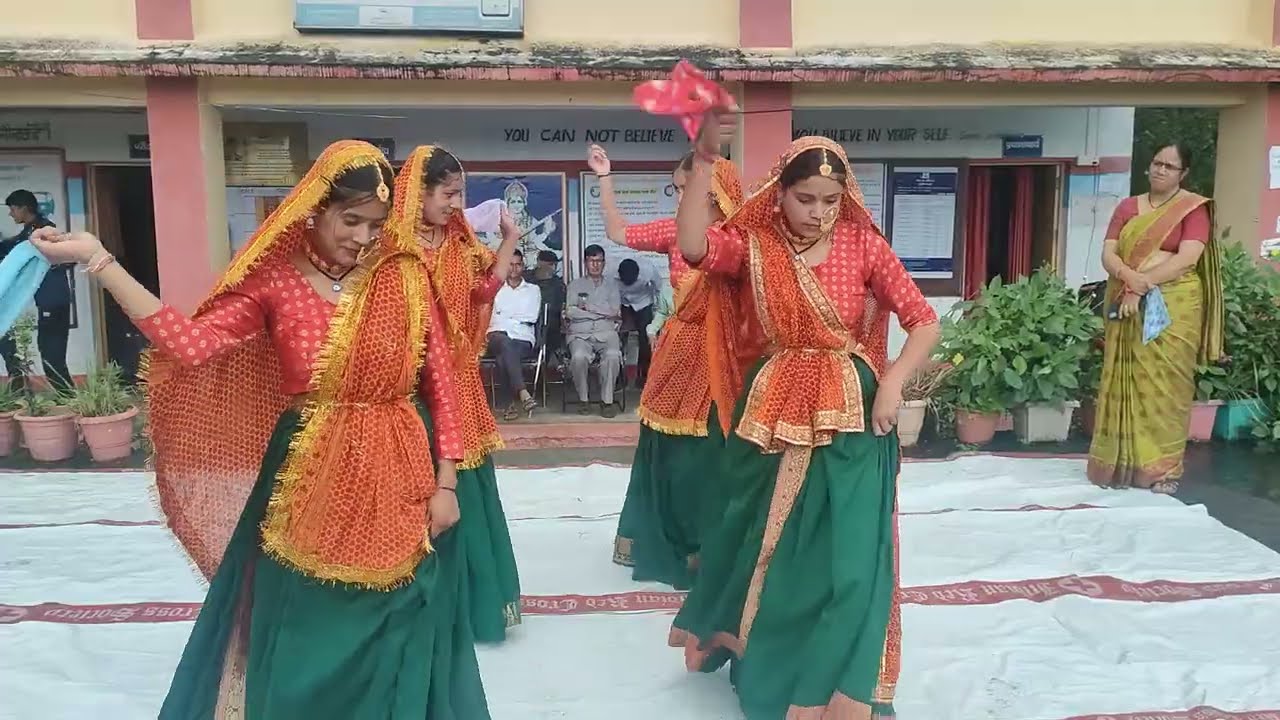 Garhwali  dance performance 