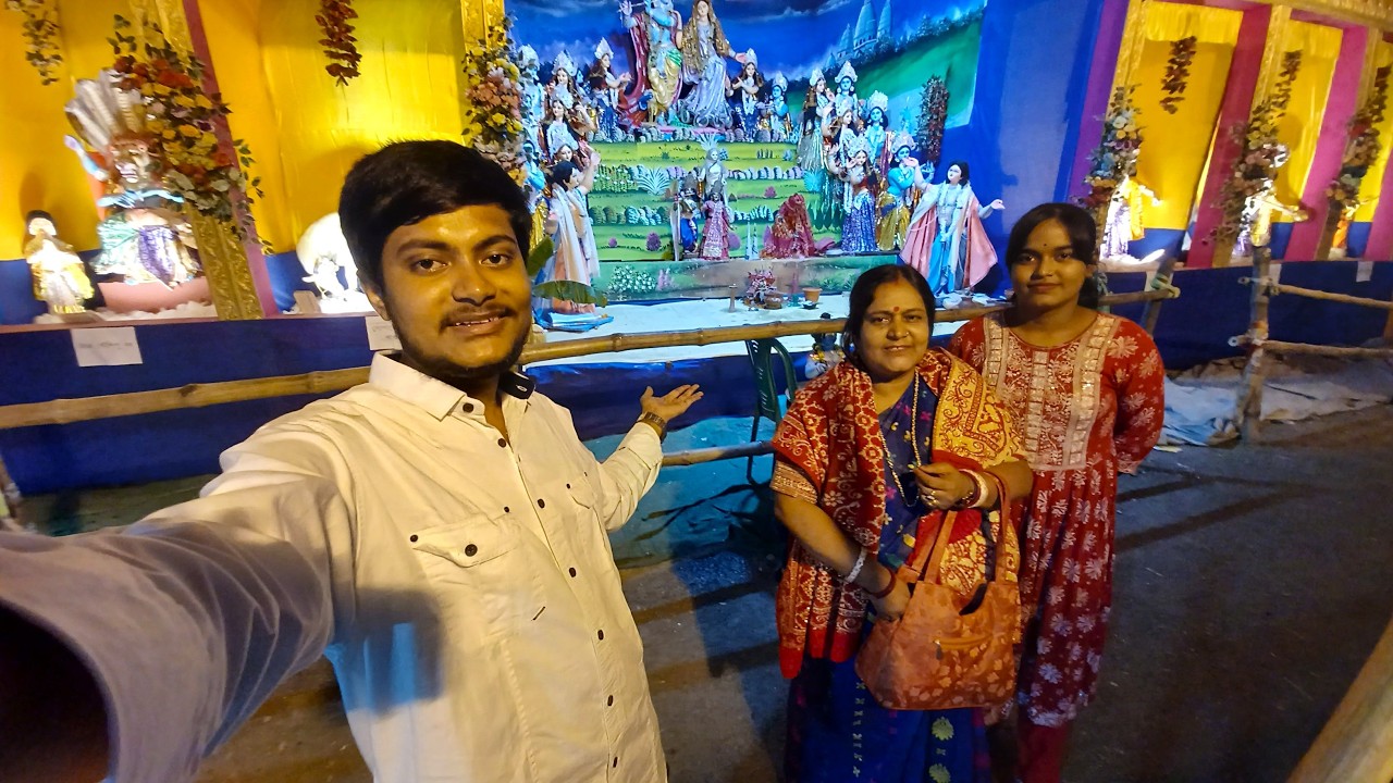 Rash mela mah chala gaya😍 Ma ke saat