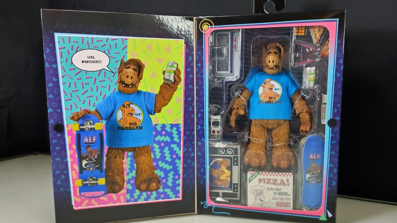 ALF Totally 80's Ultimate Action figure! from NECA! Opening & Observation! (+comparison)