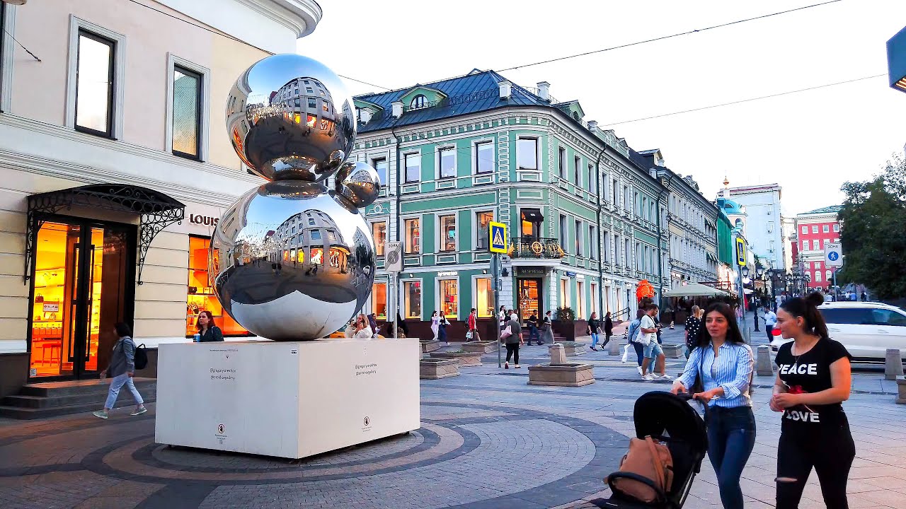 ⁴ᴷ⁶⁰ Прогулка по Москве: ул. Тверская, ул. Малая Дмитровка, ул. Петровка, Столешников пер.