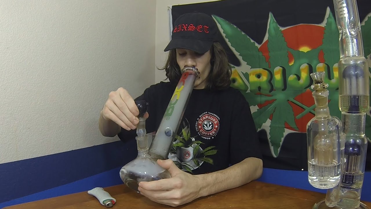 SHOULD YOU SMOKE WITH HEMPWICK?