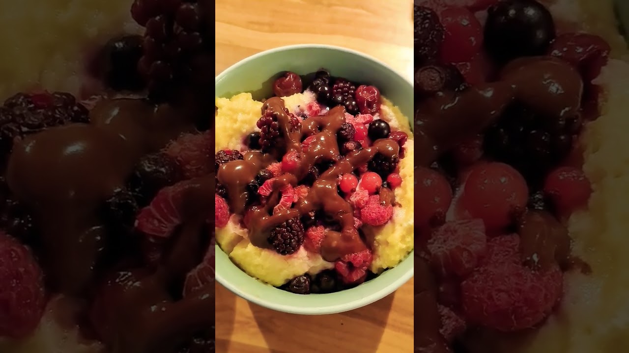 Vanille Overnight Oats mit Beeren 