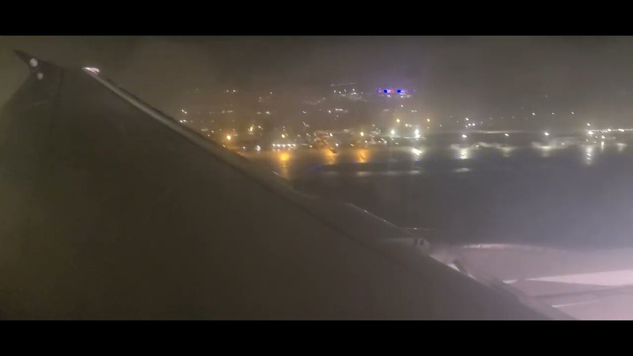 Landing at CDG with a low ceiling 