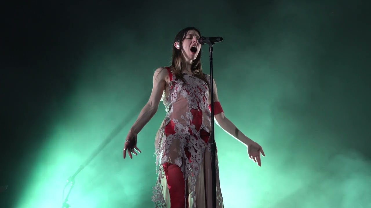 Caroline Polachek - Hopedrunk Everlasting (Franklin Music Hall, Philadelphia 4/14/23)