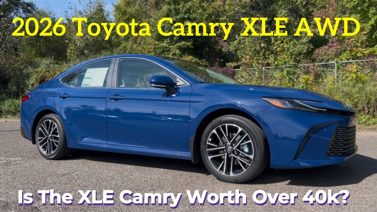 Toyota Camry XLE AWD 2026 года: ЛУЧШИЙ гибридный седан!