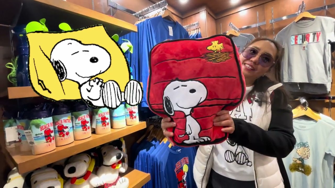 Tienda de snoopy dentro del parque de knotts Berry Farms
