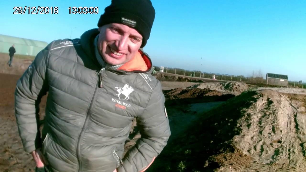 Rosalie in training op de quad in Emmen Go pro