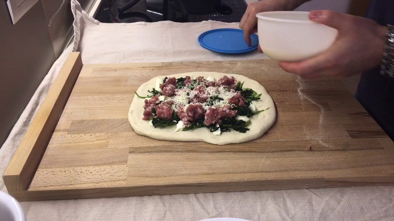 Pizza salsiccia e friarielli cotta su Effeuno P134H con biscotto Saputo Casapulla