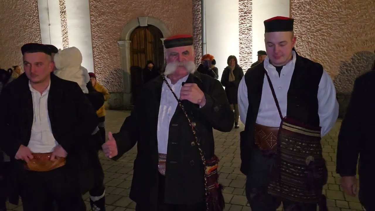 Kad Tule zapjeva