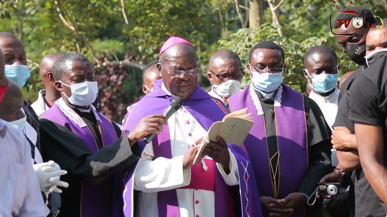 suite et fin des obsèques du père Ignace...