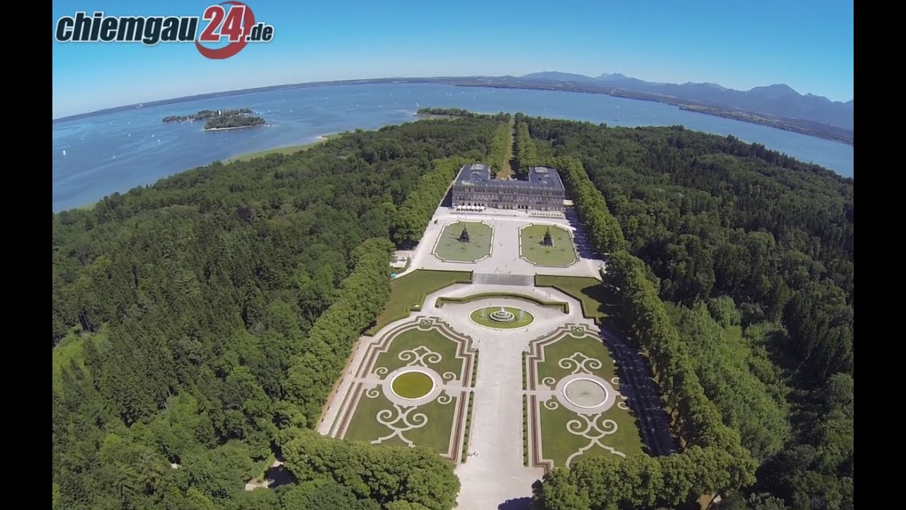 Von oben: Das K&ouml;nigsschloss auf Herrenchiemsee