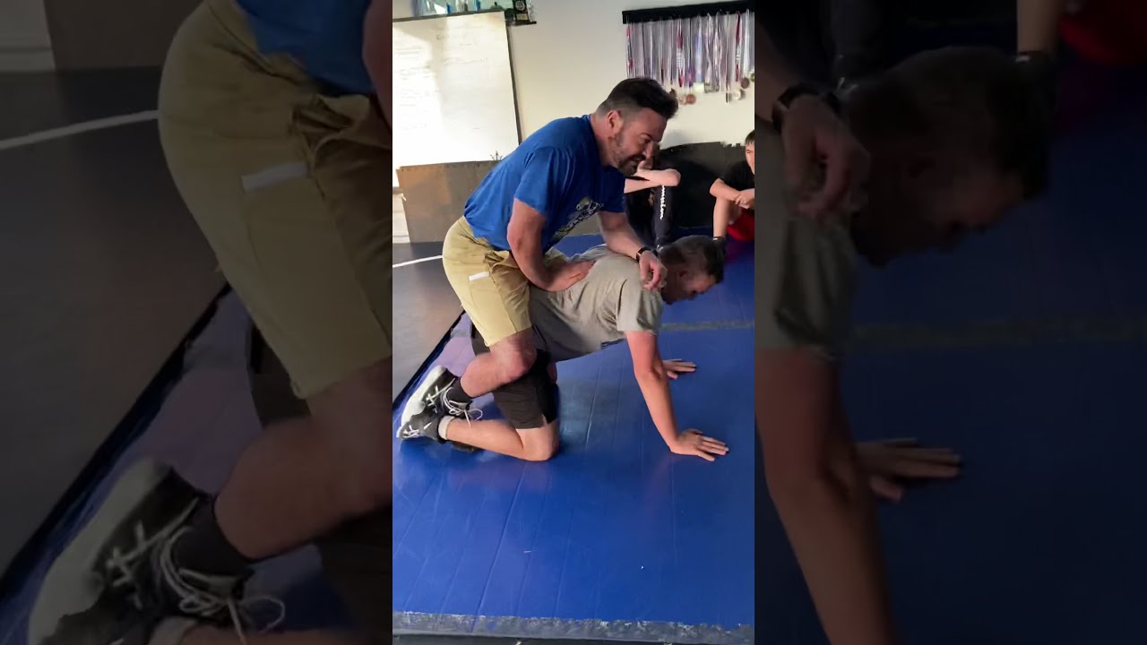 Top Wrestling - Leg Riding with a Cross Body Ride