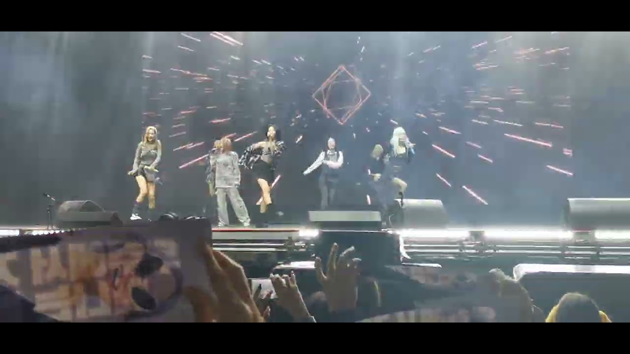 2024.10.06. Dreamcatcher - Bon Voyage, Scream (Budapest Park MOKKOJI Koncert 2024) Part 2