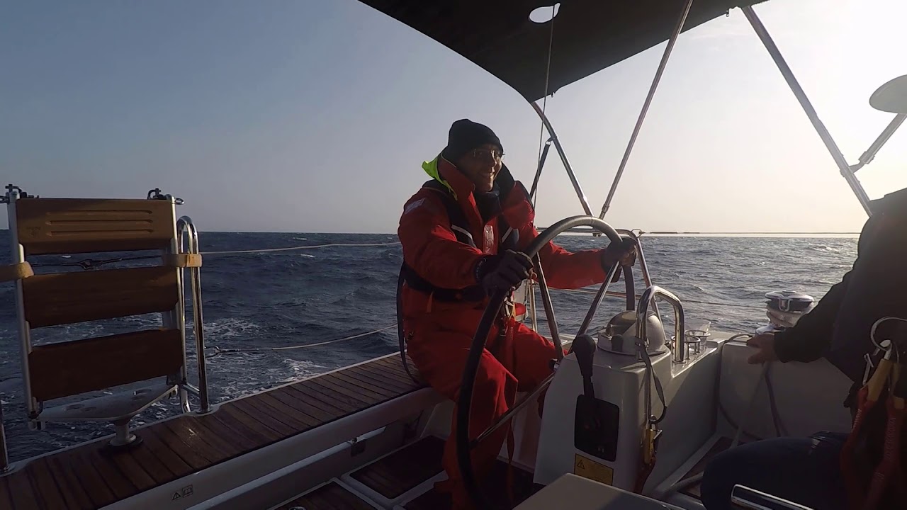 Beneteau Oceanis 41 | Priming on the Mediterranean Sea (Grussian, Menorca, Sardinia)
