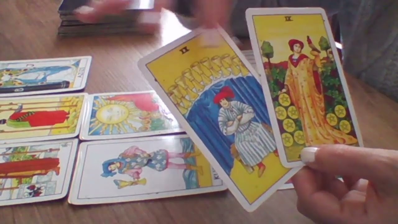 Aklımızdaki Kişi Üçüncü Kişilerle İlgili Uyandım Diyor - İlahi Adalet Tarot