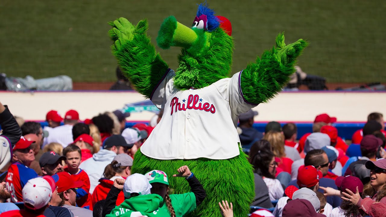Самые смешные моменты бейсбольного матча MLB с Филли Фанатик