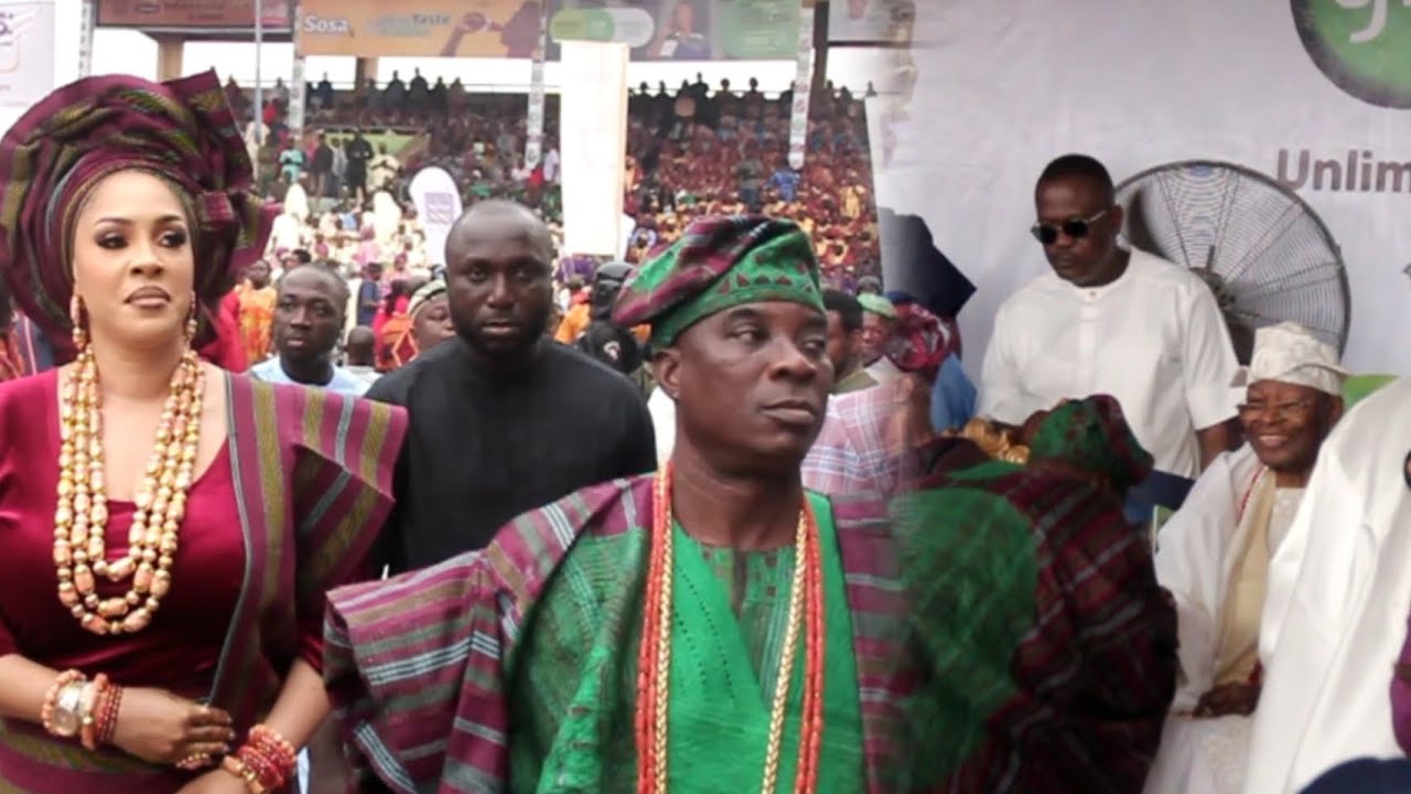 K1 DE ULTIMATE AND HIS BEAUTIFUL WIFE EMMANUELLA ATTEND FIRST OJUDE OBA FESTIVAL AS OLORI OMO OBA