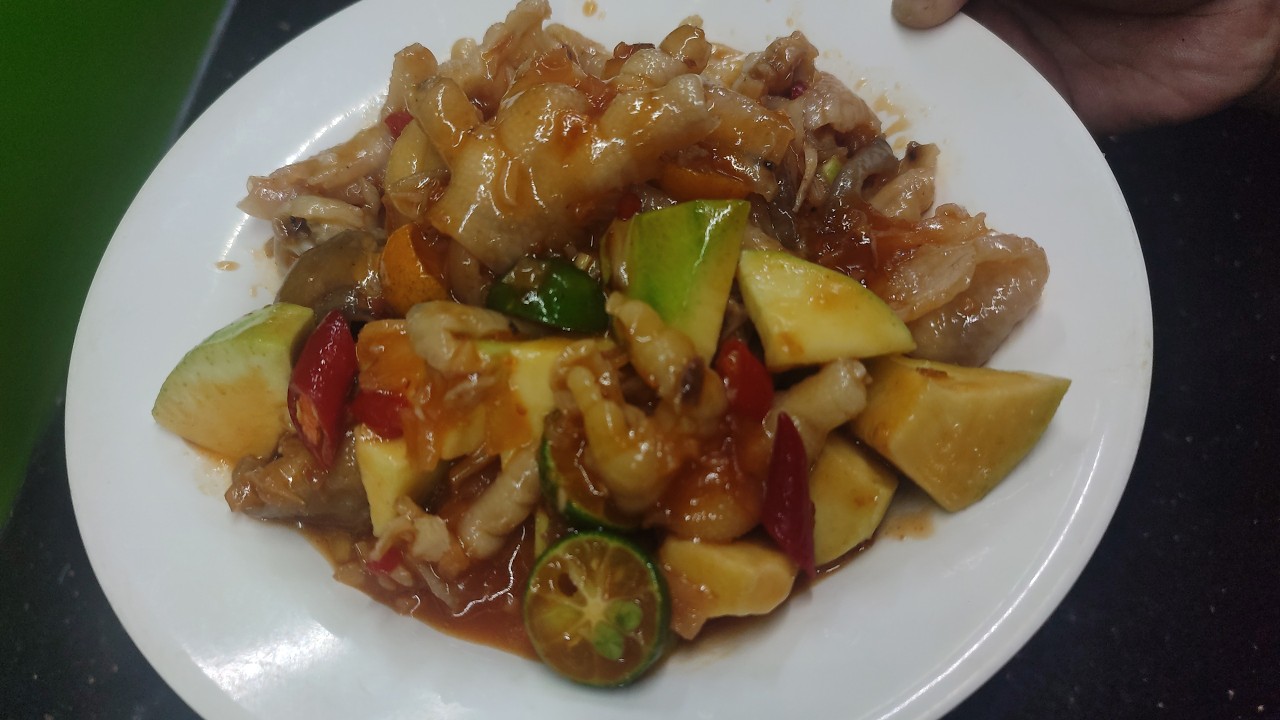 CÁCH LÀM CHÂN GÀ SỐT THÁI GIÒN NGON ĂN LÀ PHÊ
