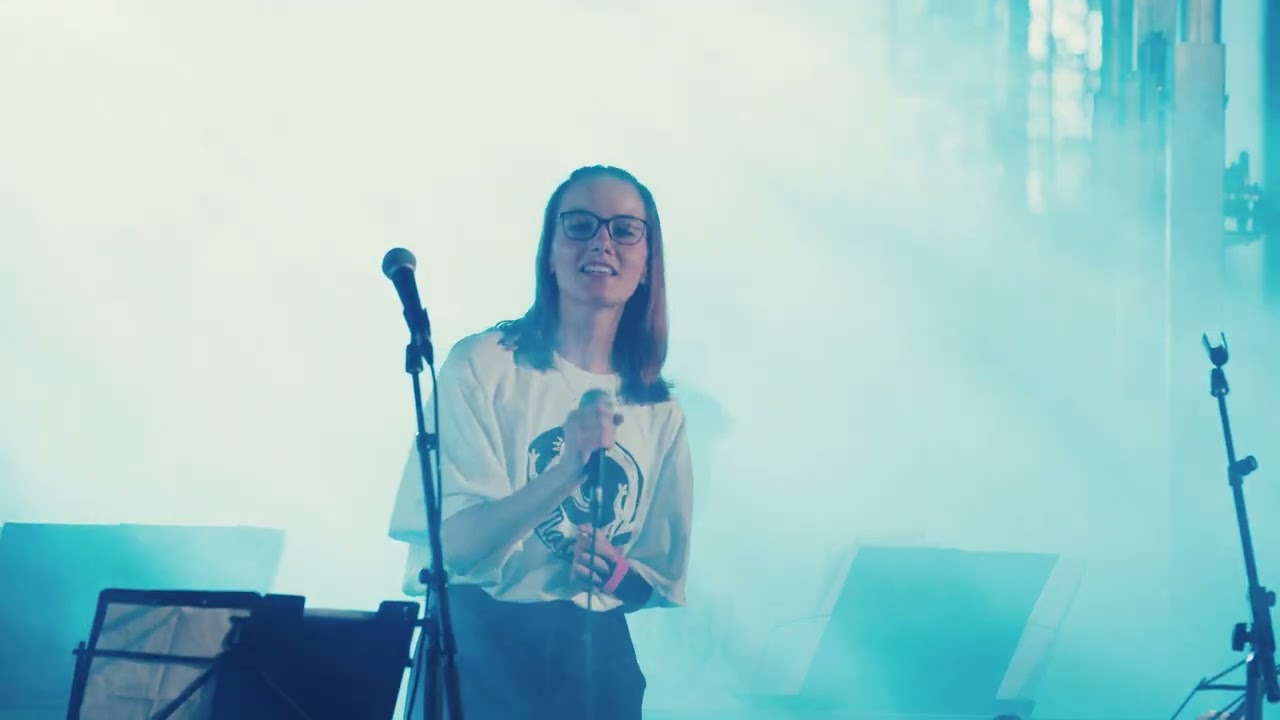 Bachule x Macarát - jízdárna v Dobřanech