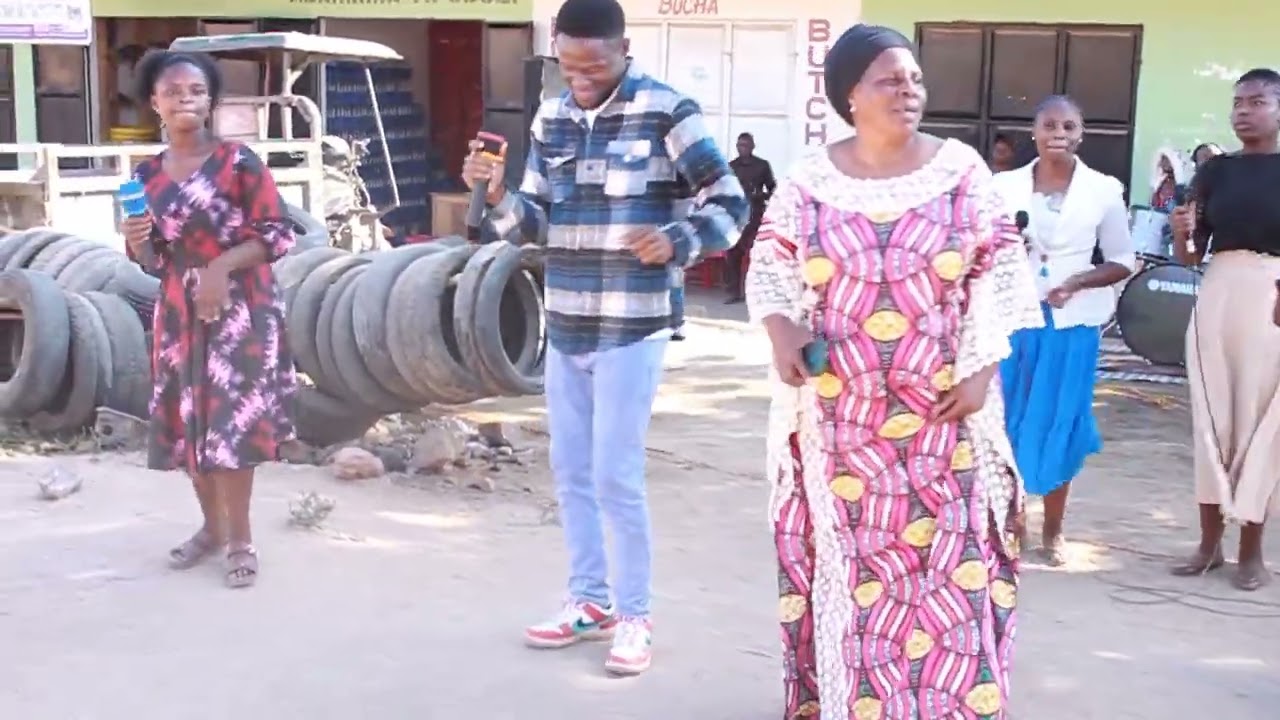 STREET WORSHIP__Nitatangaza