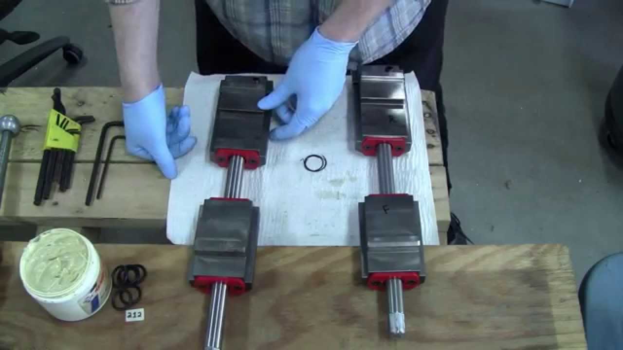 Orange Vise - jaw/screw carrier cleaning