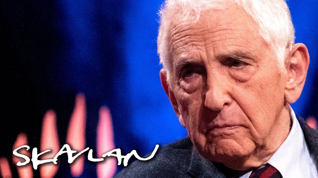Interview with «The most dangerous man in America», whistleblower Daniel Ellsberg | SVT/TV 2/Skavlan