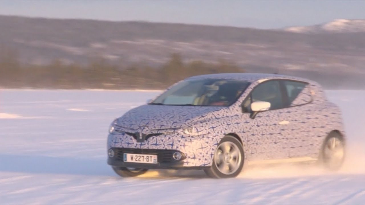 Renault Clio 4 - Cold Test