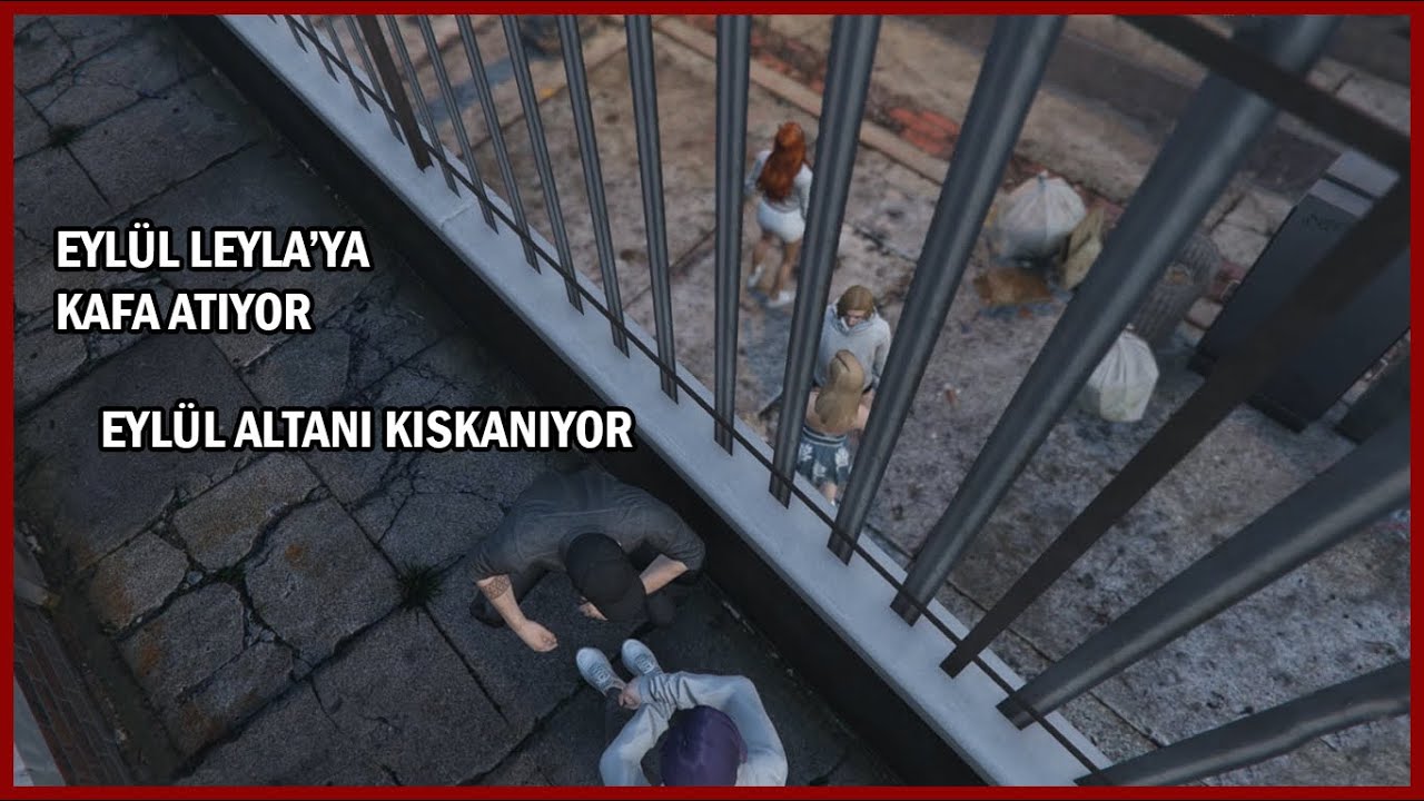 Eylül ve Leyla Altan İçin Tartışıyor Eylül Kafa Atıyor! | Eightborn Rp
