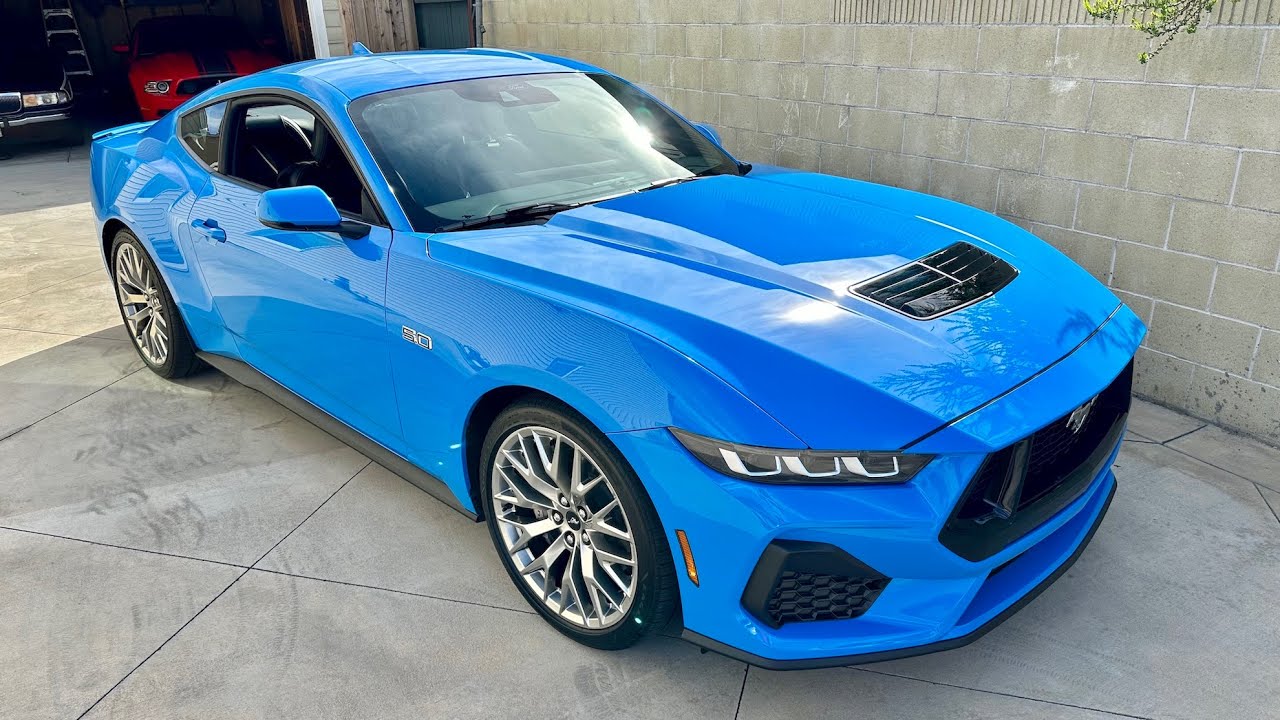 2024 Mustang GT Premium TOUR (401A, 20