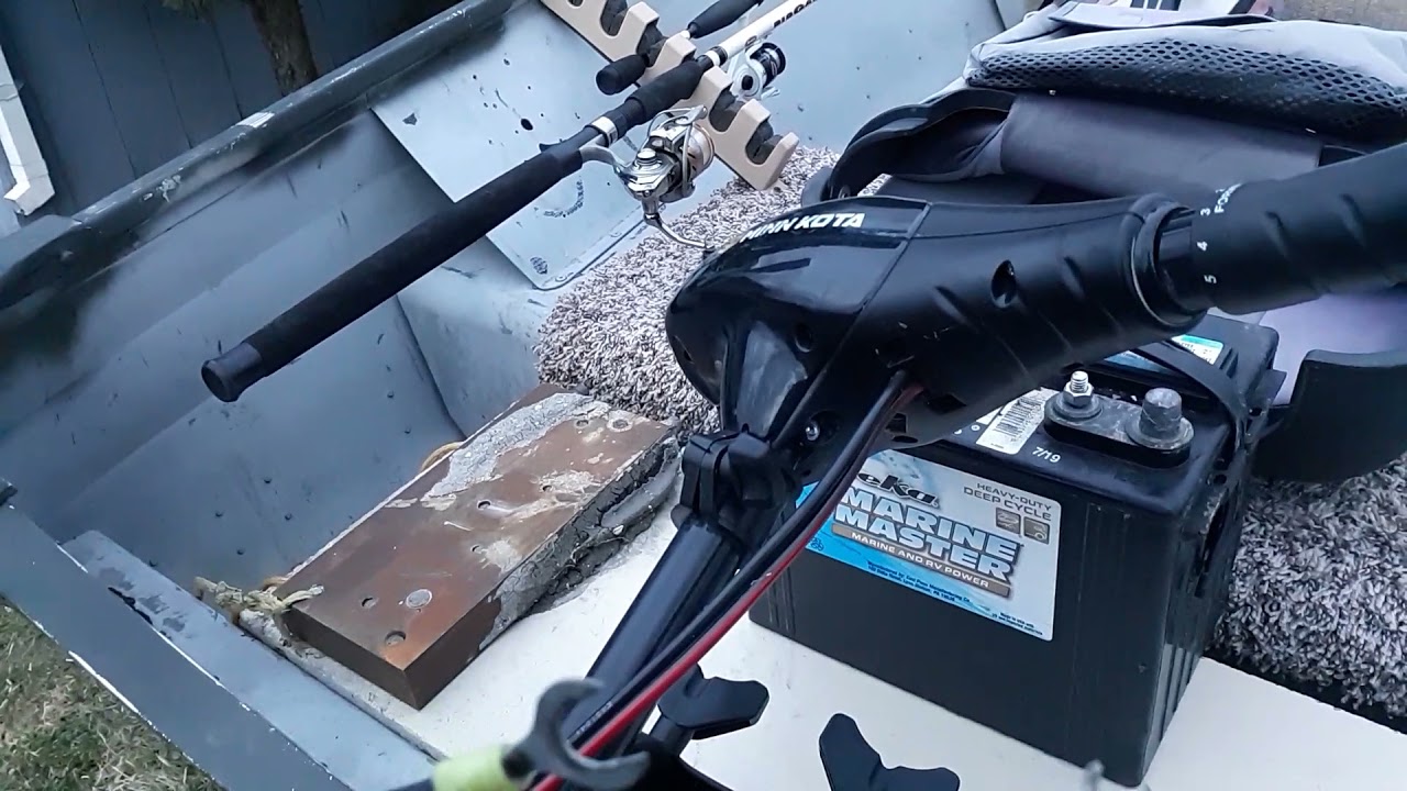 how to hook a trolling motor up to your battery and john boat.
