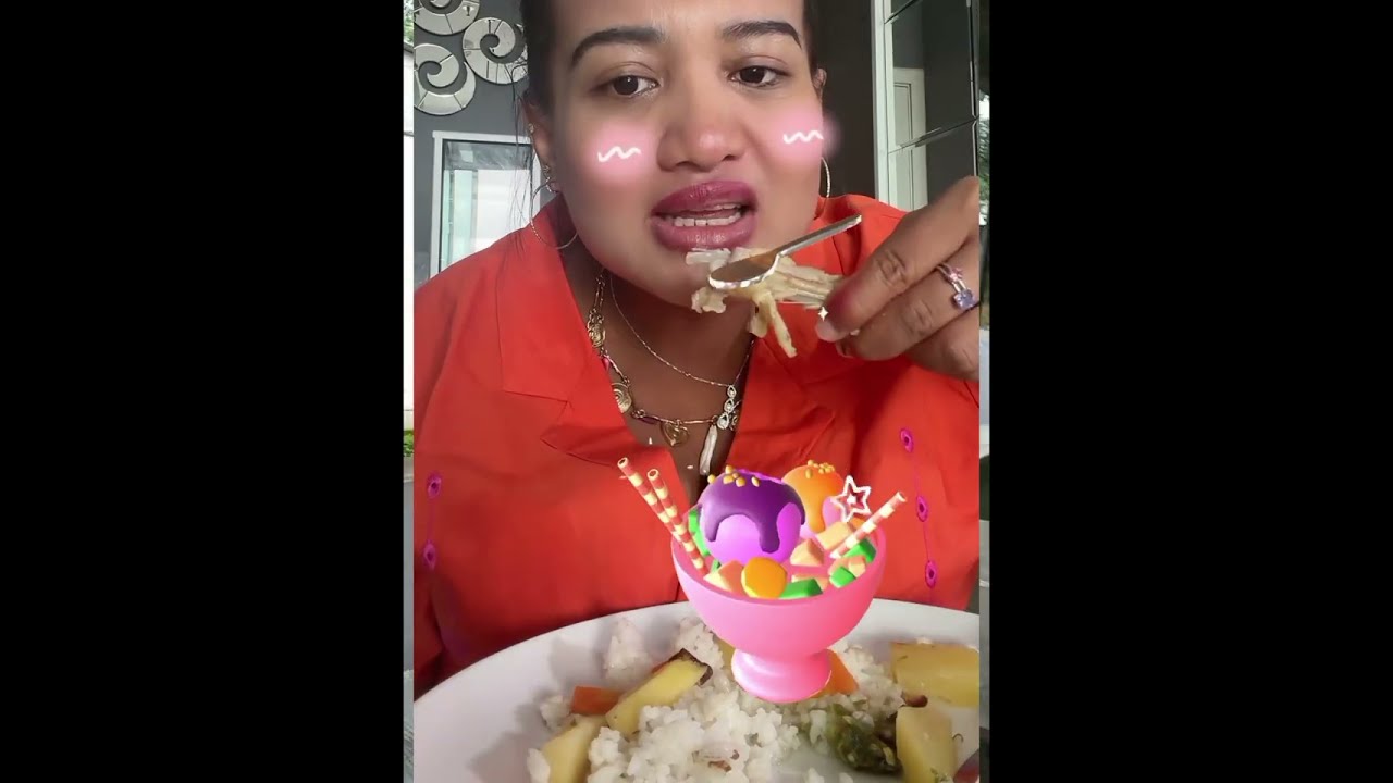 MAMA GARLIT MAKAN PAKAI SOP part2