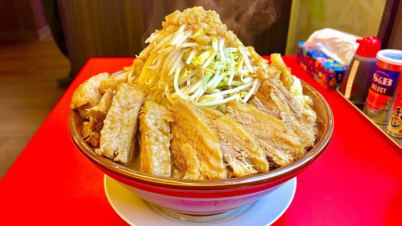 【岐阜デカ盛り】爆盛りラーメンチャレンジ 3kg/マシマシカーニバル大垣店【岐阜県大垣市加賀野】