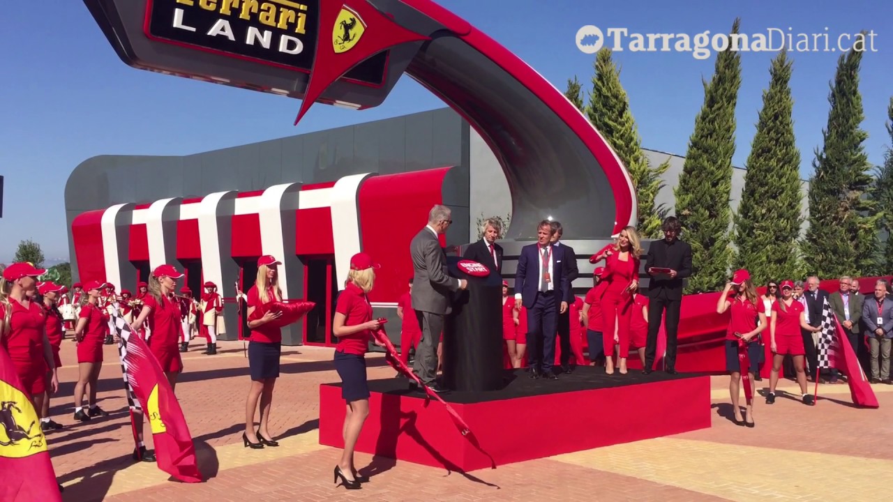La cerimònia d'inauguració de Ferrari Land