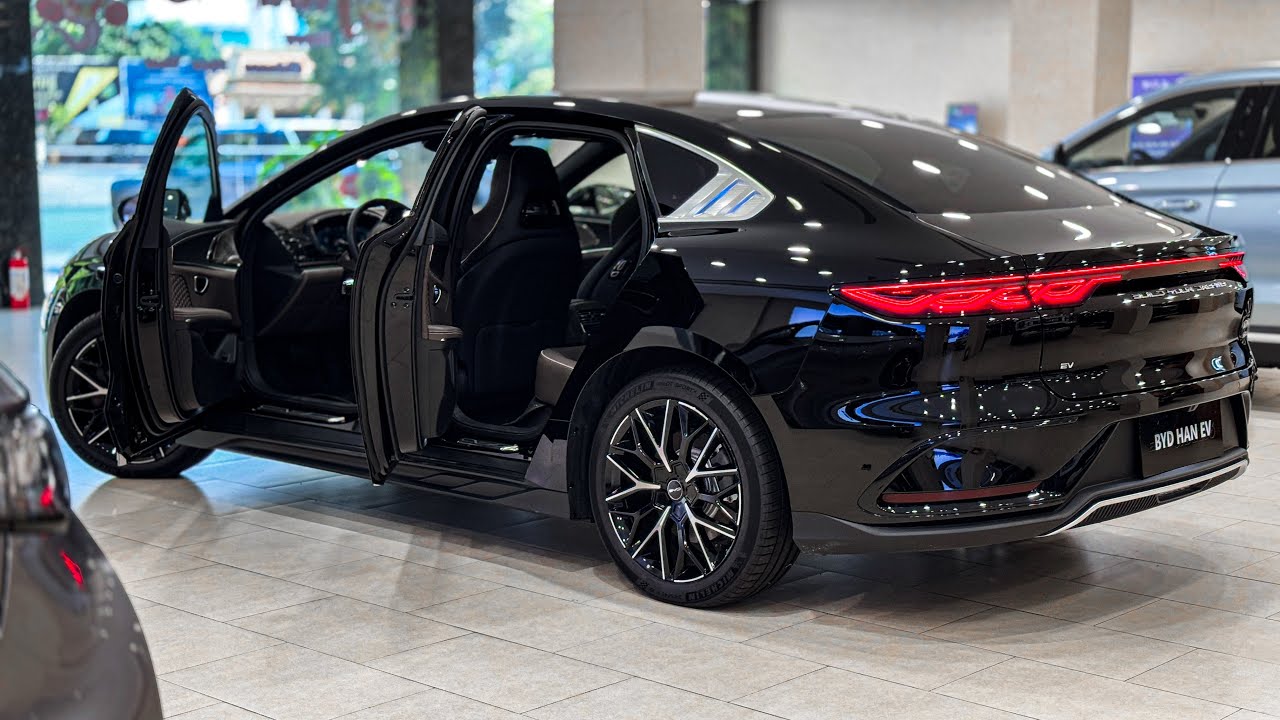 New 2025 BYD Han EV - Luxury Electric Sedan | Black Edition