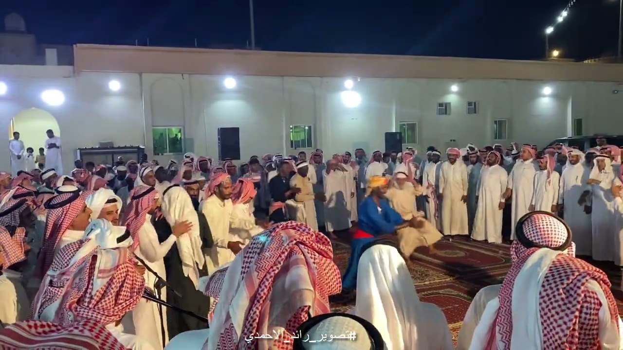 لعب بدواني مقطع رقم ١ في حفل عبدربه حمزه المولد بمناسبة زواج ابنه نعيم ‏ ⁧تصوير‬⁩ ⁦‪‬ رائد الاحمدي
