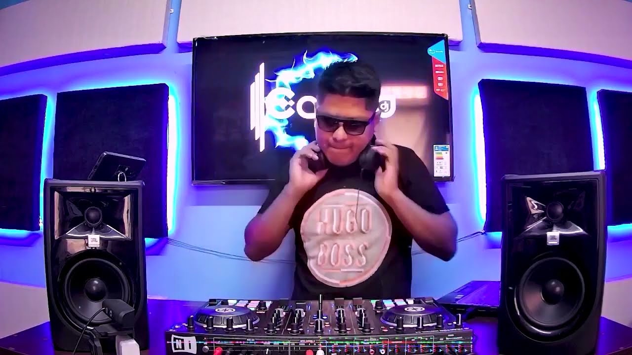 MIX NUEVO DJ CASTRO 🔥#reggaeton #electrohouse   #cumbia 🥳✅Show Exclusivo Dj.Castro Bolivia 😎📀🎛📀