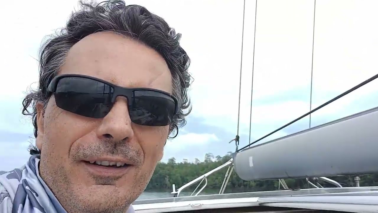 Savoir s'associer au lieu de renoncer : la maintenance d'un voilier de 15m a Panama