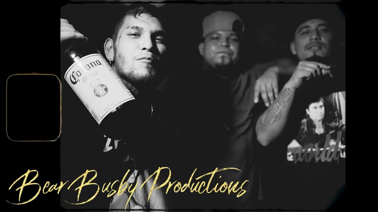 LA SANTA GRIFA // MODO AVION // VIDEO OFICIAL (Beat Young Som)