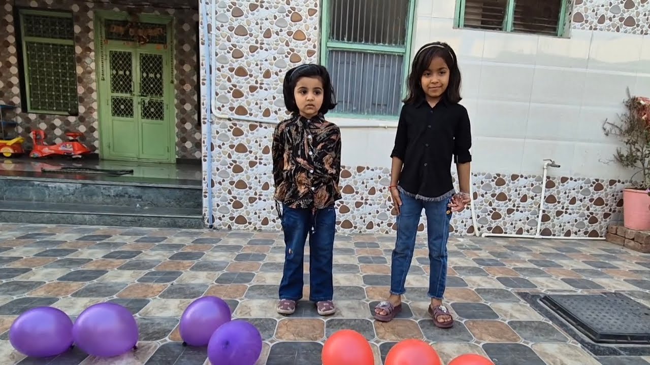 Balloon Game .....