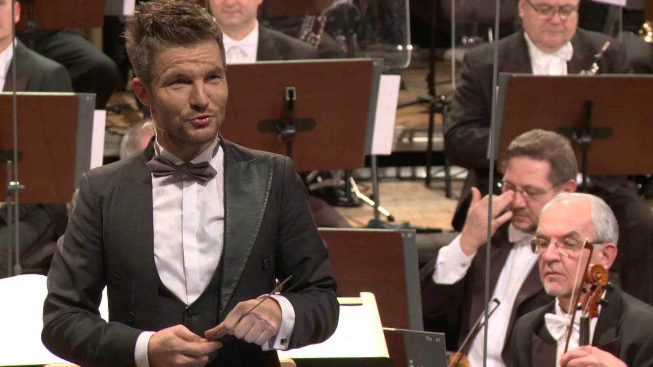 Adam Sztaba o muzyce - co słychać w Riffenuto?