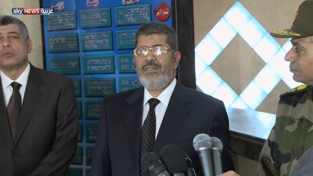 مرسي: الحكومة تحقق في حادث القطار